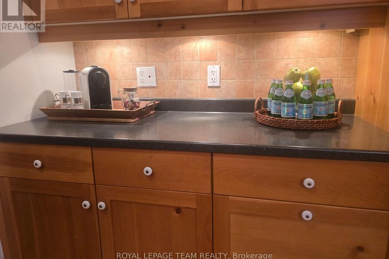 29060164/26-jackson-court/beaverbrook/ottawa/ontario/K2K1B7_14