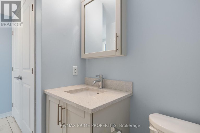 28873792/1306-195-besserer-street/sandy-hill/ottawa/ontario/K1N0B6_29