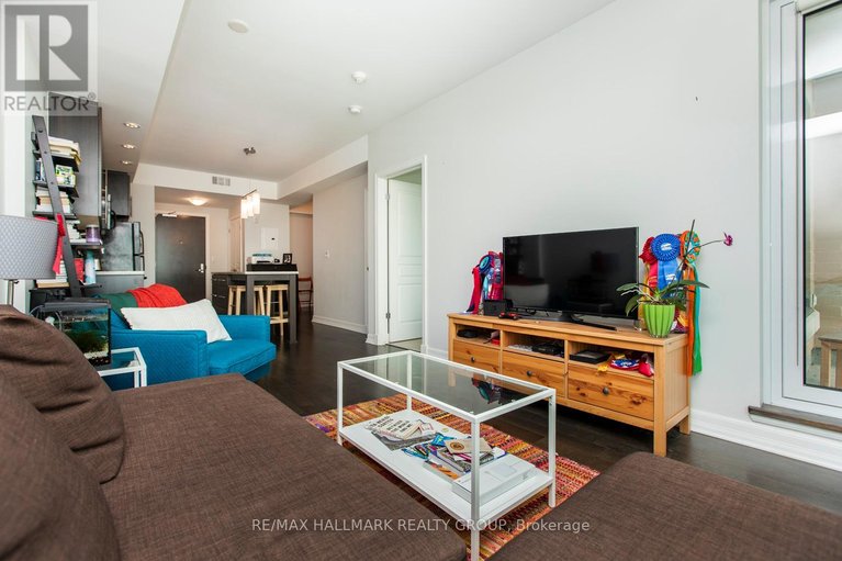 29527057/807-238-besserer-street/sandy-hill/ottawa/ontario/K1N6B1_5