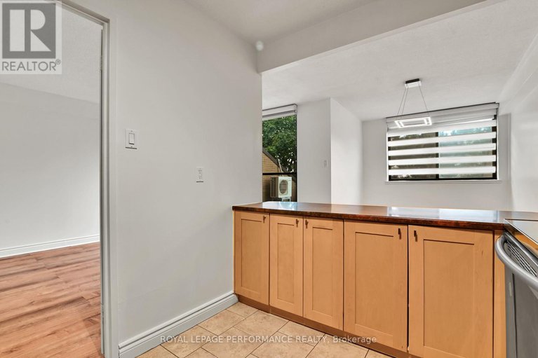 28916440/344-515-st-laurent-boulevard/viscount-alexander-park/ottawa/ontario/K1K3X5_16