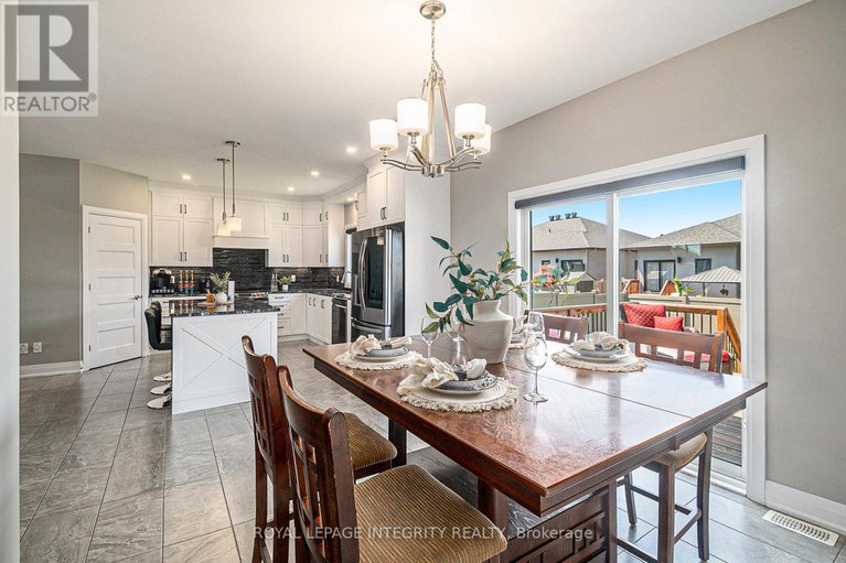 28646652/153-lyon-street/embrun/russell/ontario/K0A1W0_15