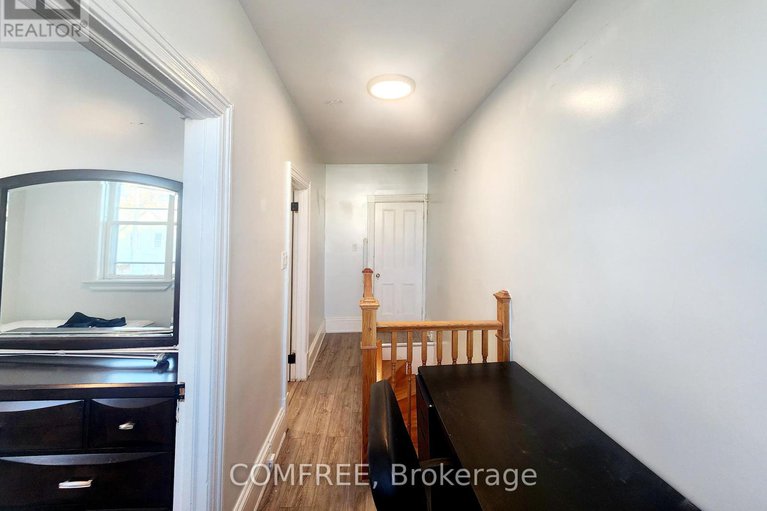 28963681/274-bell-street-s/west-centre-town/ottawa/ontario/K1S4J8_17