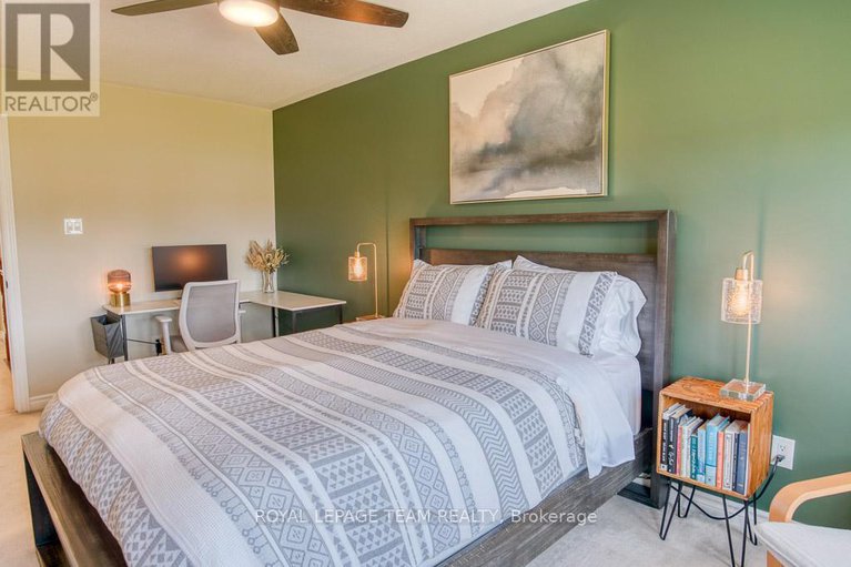 28808574/292-forestbrook-street/morgans-grantsouth-march/ottawa/ontario/K2K0B9_16
