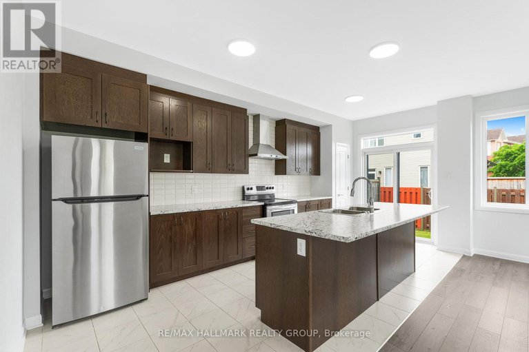 28488850/833-dynasty-street/avalon-east/ottawa/ontario/K4A4T7_16