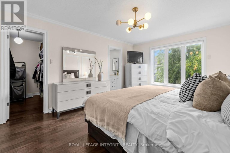 28922578/506-southfield-way/avalon-east/ottawa/ontario/K4A0H2_20