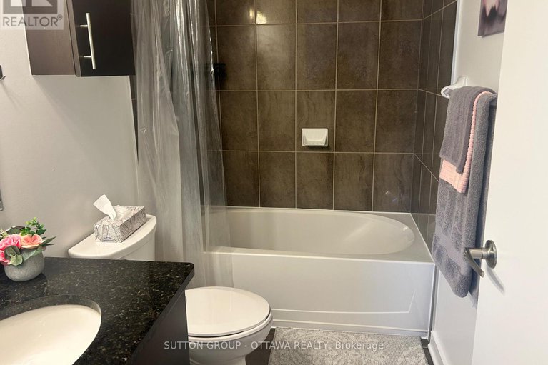 28444870/506-456-king-edward-avenue/sandy-hill/ottawa/ontario/K1N0B4_37