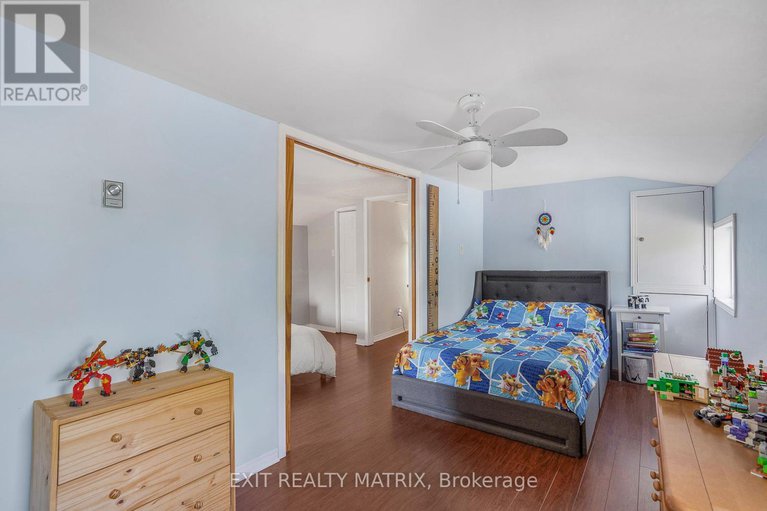 28914095/965-marston-street/lorignal/champlain/ontario/K0B1K0_19