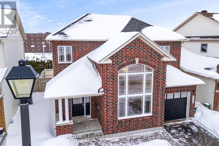 29371441/228-branthaven-street/avalon-east/ottawa/ontario/K4A0H6_2