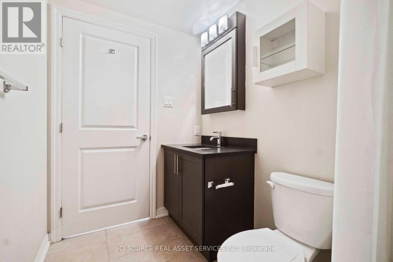 28506850/1708-195-besserer-street/sandy-hill/ottawa/ontario/K1N0B6_15