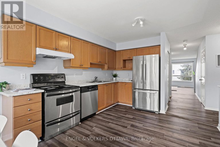 28991870/142-wharhol-private/westcliffe-estates/ottawa/ontario/K2H1G5_5