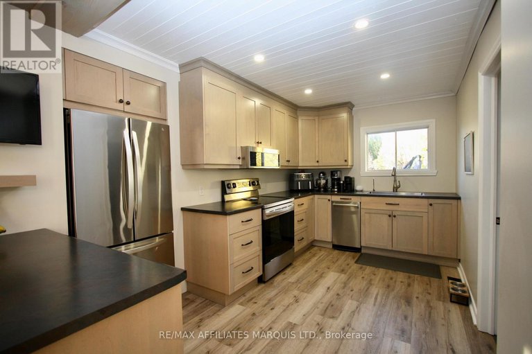 29073398/19663-william-street/south-glengarry-charlottenburgh-twp/south-glengarry/ontario/K0C2J0_2