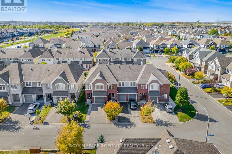 28931410/532-rochefort-circle/avalon-west/ottawa/ontario/K4A0M8_35