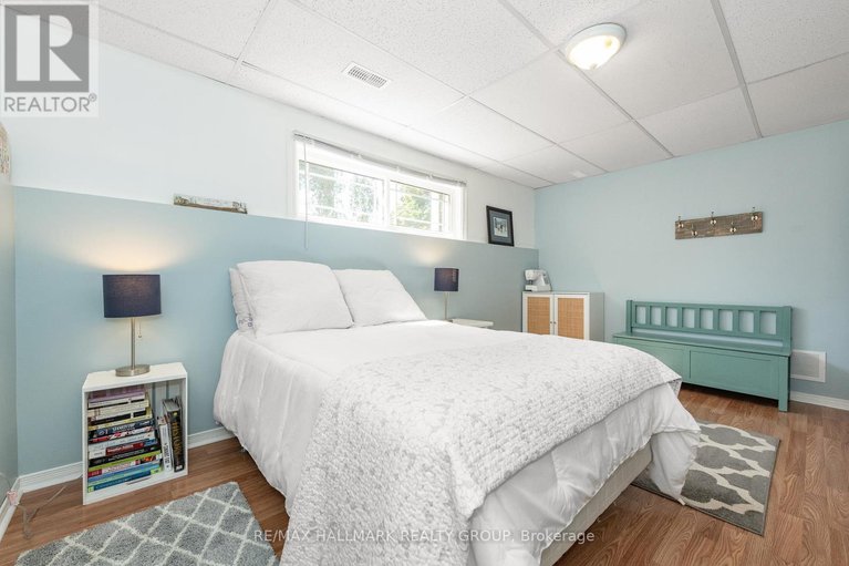 28854407/7895-popham-street/vernon/ottawa/ontario/K0A3J0_37