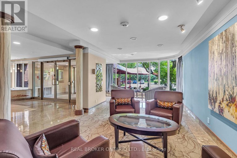 29396671/703-100-grant-carman-drive/borden-farmstewart-farmcarleton-heightsparkwood-hills/ottawa/ontario/K2E8B8_35