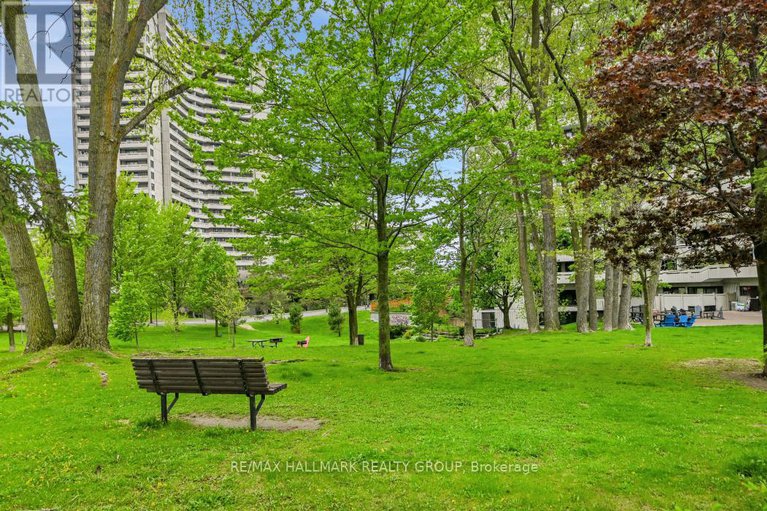 28331296/1808-1081-ambleside-drive/woodroffe/ottawa/ontario/K2B8C8_27