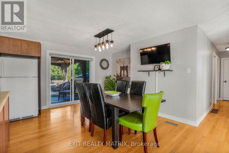 28901438/175-roxanne-street/clarencerockland-twp/clarence-rockland/ontario/K0A1N0_10