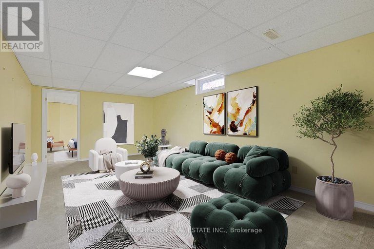 29543920/62-topley-crescent/hunt-club-park/ottawa/ontario/K1G4M7_30