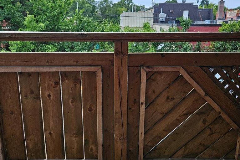 29223889/5-522-riverdale-avenue/old-ottawa-south/ottawa/ontario/K1S1S5_26