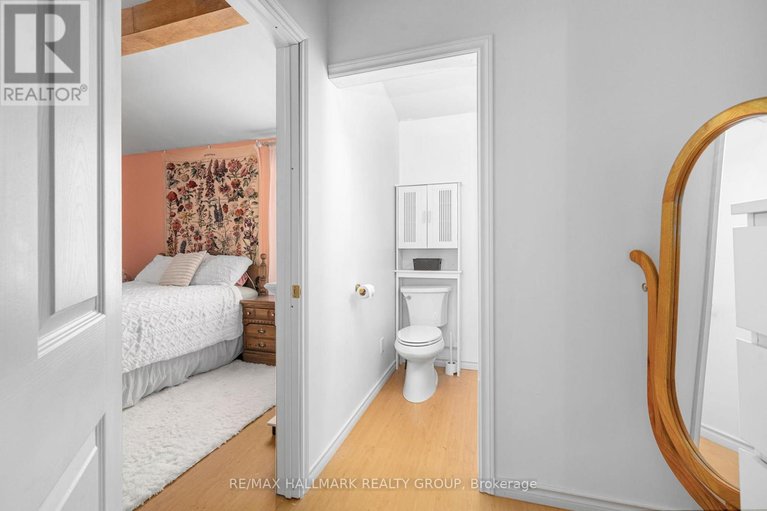 29541162/135-woods-road/constance-bay/ottawa/ontario/K0A3M0_11