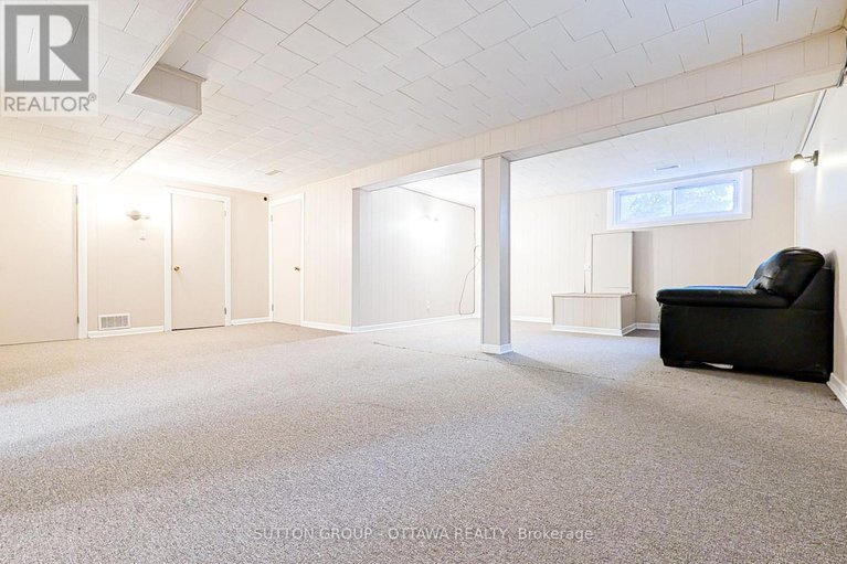 28861066/866-claude-street/castle-heightsrideau-high/ottawa/ontario/K1K2S6_24