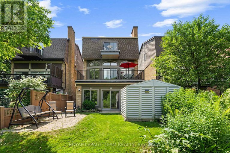 28509475/4-1011-prince-of-wales-drive/experimental-farm/ottawa/ontario/K2C3K1_22
