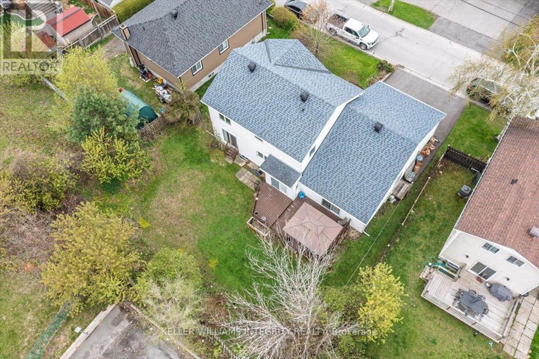 28473726/1954-catherine-street/town-of-rockland/clarence-rockland/ontario/K4K1H6_2