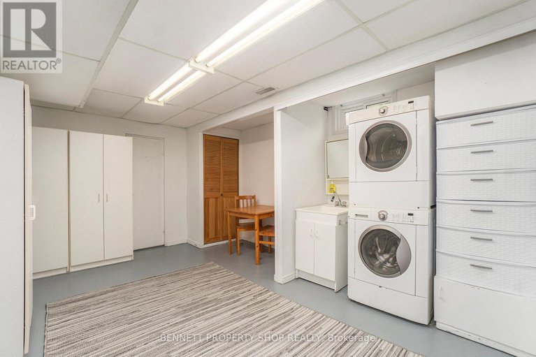 28618081/1339-o-avenue/eastway-gardensindustrial-park/ottawa/ontario/K1G0B1_15