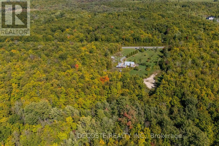28886717/4624-glen-roy-road/south-glengarry-charlottenburgh-twp/south-glengarry/ontario/K0C1L0_11