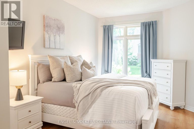 29045611/60-sable-run-drive/stittsville-central/ottawa/ontario/K2S1W7_16