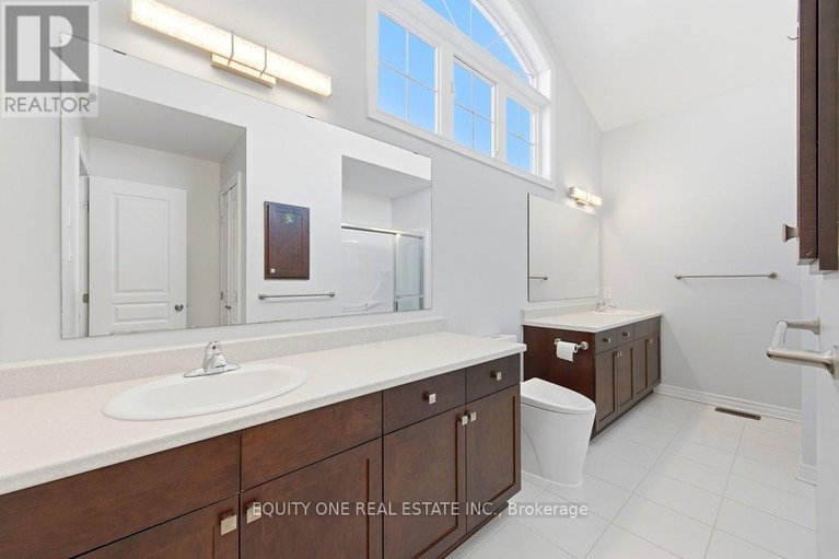 29590568/240-trailgate-street/riverside-southgloucester-glen/ottawa/ontario/K1V0Z9_33