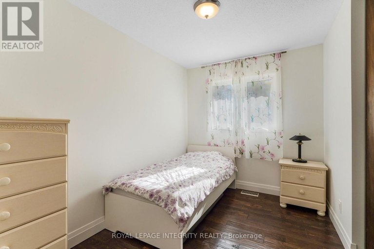 29122584/220-agathe-street/clarencerockland-twp/clarence-rockland/ontario/K4K1K7_14