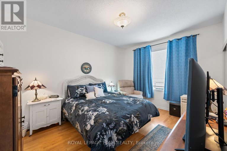 28475443/25-trump-avenue/central-park/ottawa/ontario/K2C4A7_29