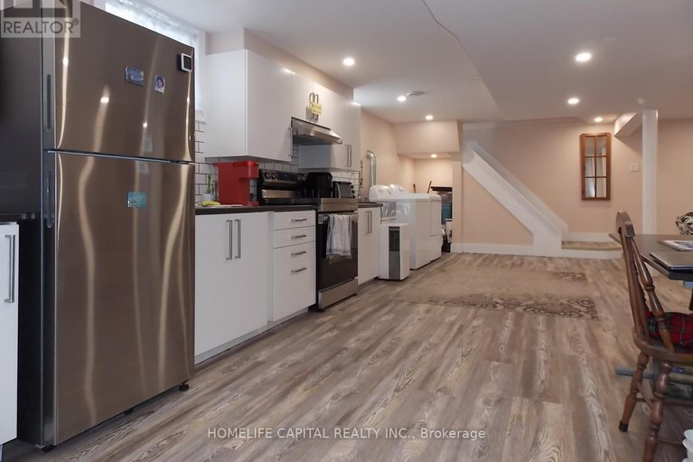 29204242/2515-gravelle-crescent/blackburn-hamlet/ottawa/ontario/K1B3A4_24