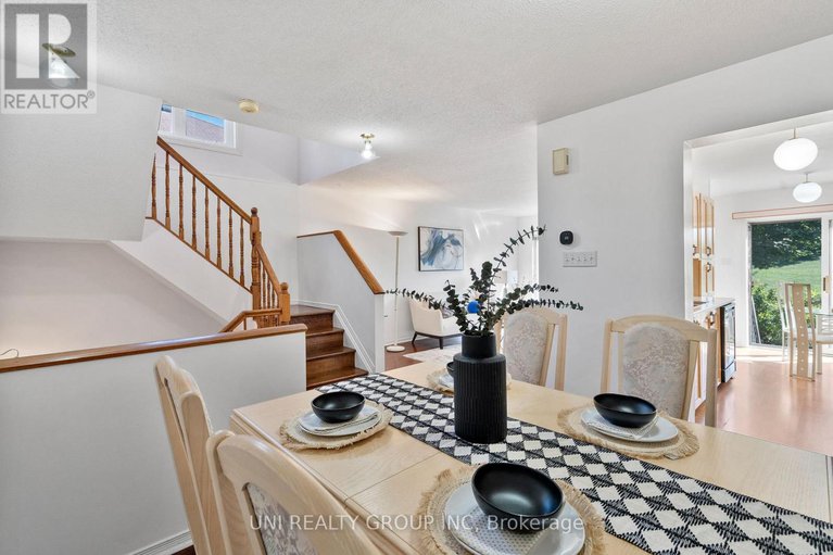 28876719/6134-red-willow-drive/chapel-hill/ottawa/ontario/K1C7J8_10