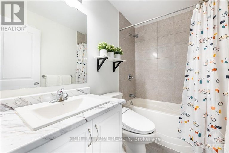 28665277/116-vendome-street/avalon-west/ottawa/ontario/K4A3W4_22