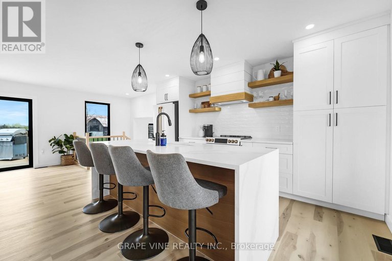 29387879/1671-county-rd-43-road/north-grenville-twp-kemptville-south/north-grenville/ontario/K0G1G0_23