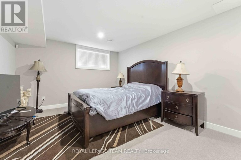 29036098/542-borbridge-avenue/riverside-southgloucester-glen/ottawa/ontario/K4M0H9_33