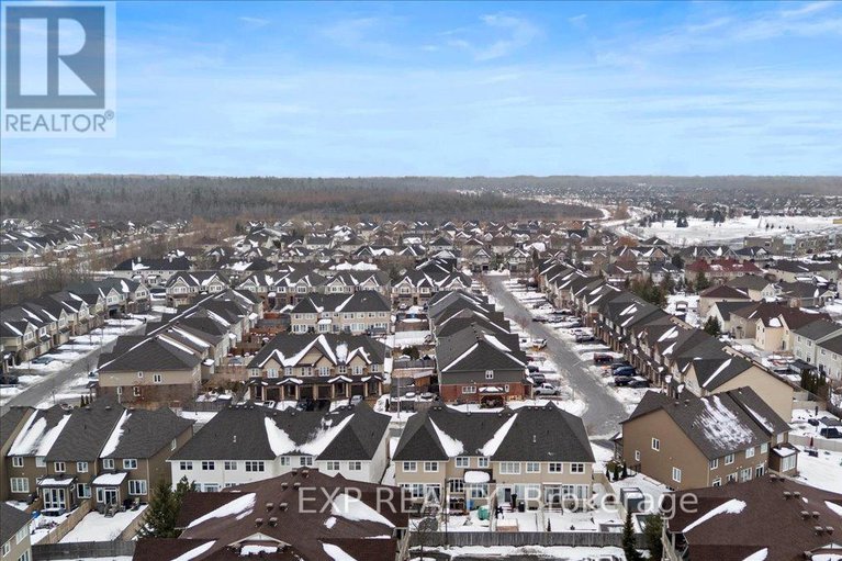 29254442/357-alasken-drive/blossom-parkkemp-parkfindlay-creek/ottawa/ontario/K1T0M4_35