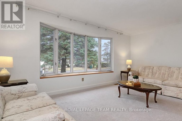 29605517/1107-falaise-road/borden-farmstewart-farmcarleton-heightsparkwood-hills/ottawa/ontario/K2E6R1_10