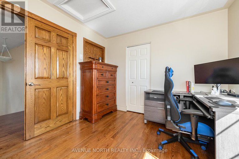 29331804/184-felicity-crescent/mer-bleuebradley-estatesanderson-park/ottawa/ontario/K1W0C2_34