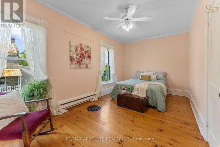 28641681/167-macfarlane-street/pakenham/mississippi-mills/ontario/K0A2X0_27