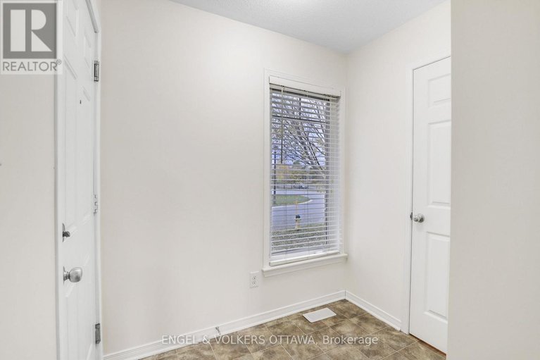 29076866/270-espin-heights/stonebridge/ottawa/ontario/K2J0Y8_5