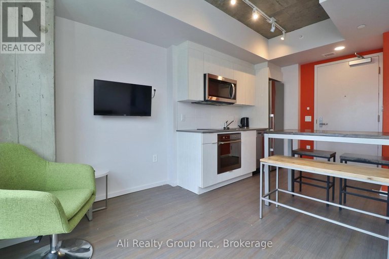 29292677/816-105-champagne-avenue-s/west-centre-town/ottawa/ontario/K1S5E5_11