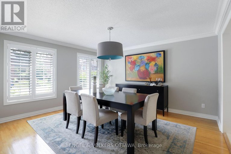 28642525/29-chatsworth-crescent/hunt-club/ottawa/ontario/K1V9Z1_5