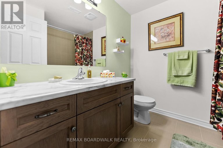 29636678/12-royalty-way/north-grenville-twp-kemptville-south/north-grenville/ontario/K0G1J0_29