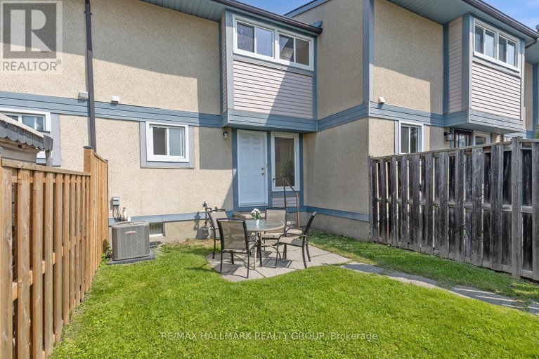 28421577/3238-uplands-drive/hunt-club/ottawa/ontario/K1V0C7_23