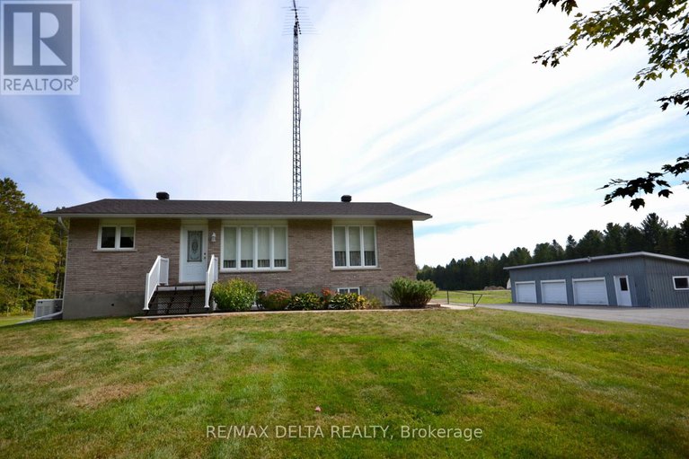 28875479/4725-champlain-street/clarencerockland-twp/clarence-rockland/ontario/K0A1E0_1