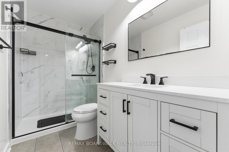 29576237/1707-meadowbrook-road/pineview/ottawa/ontario/K1B4W6_13