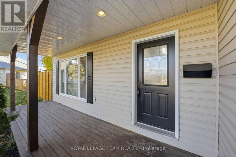 29081356/116-mclachlin-street-s/arnprior/arnprior/ontario/K7S3Y5_5