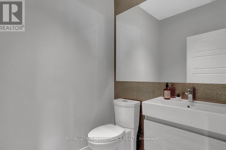 29660166/1285-livingstone-avenue/alta-vista/ottawa/ontario/K1H7P7_14